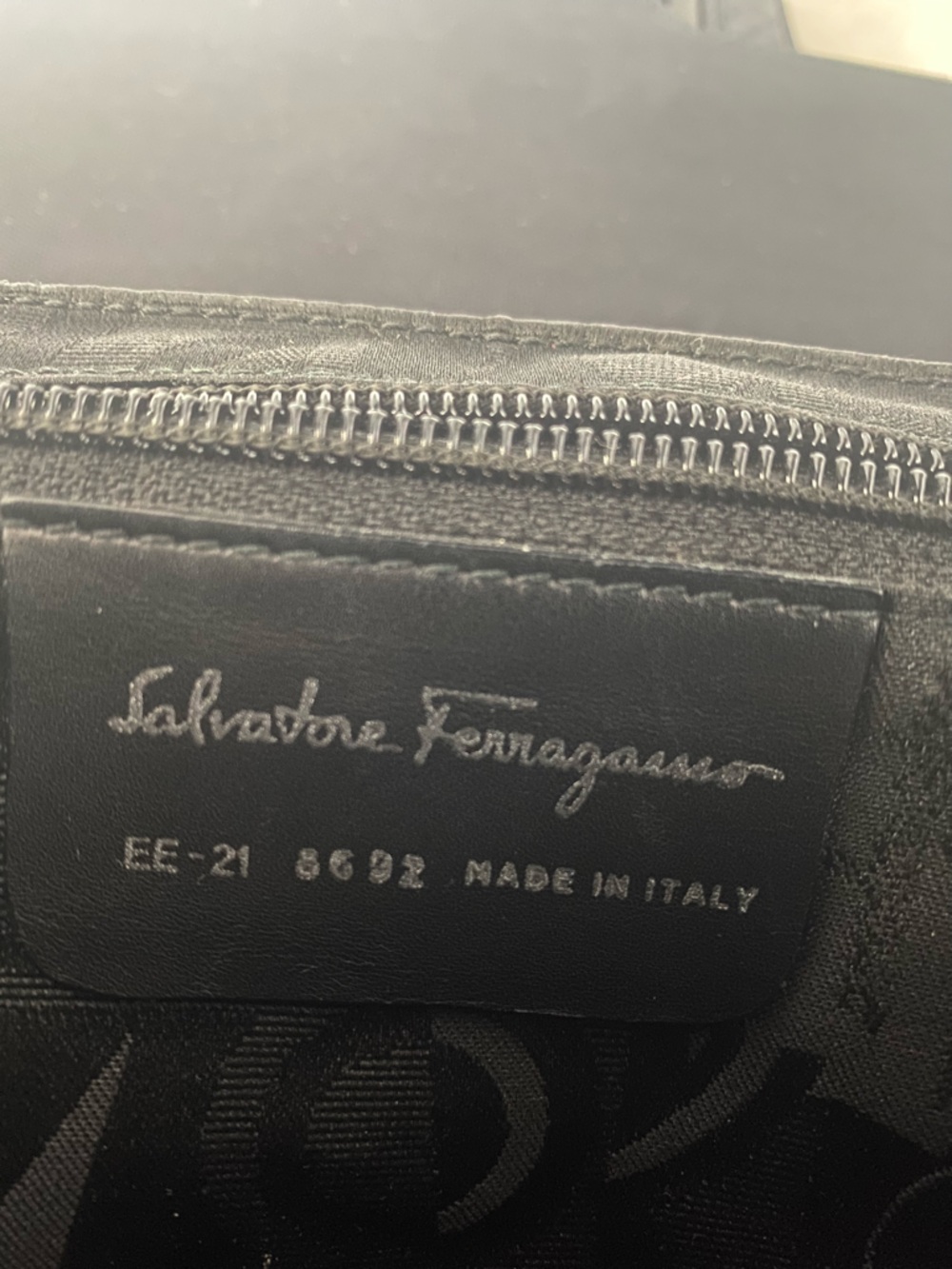 Salvatore Ferragamo Medium canvas Shoulder Bag And Wallet Set Black pre owned - Picture 15 of 17